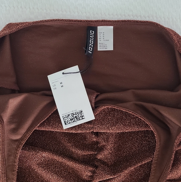 ✨️Any 3 for $15✨️ H&M Sparkly Ruched Brown Halter Dress - Picture 6 of 6